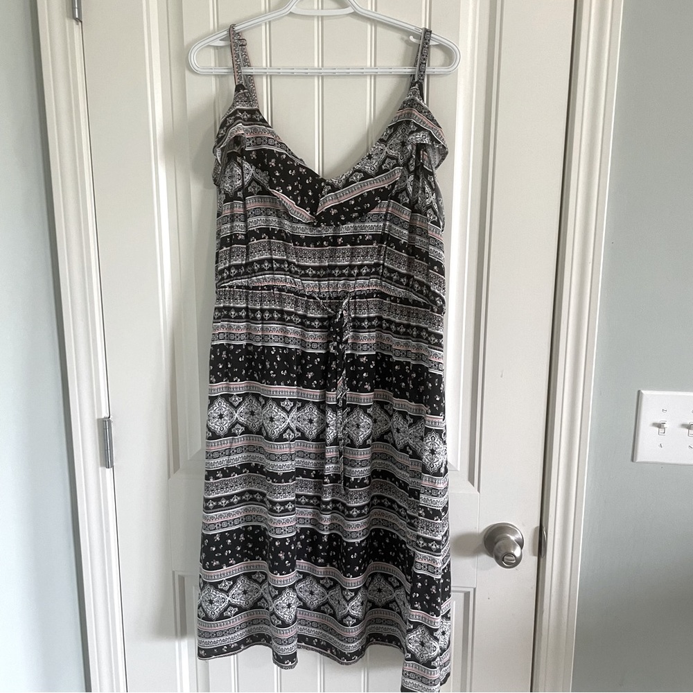 Torrid Light Sun Dress - Size 3